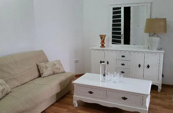 - Heart Of - Sector 1 - New Renovated - Open Space Apartament