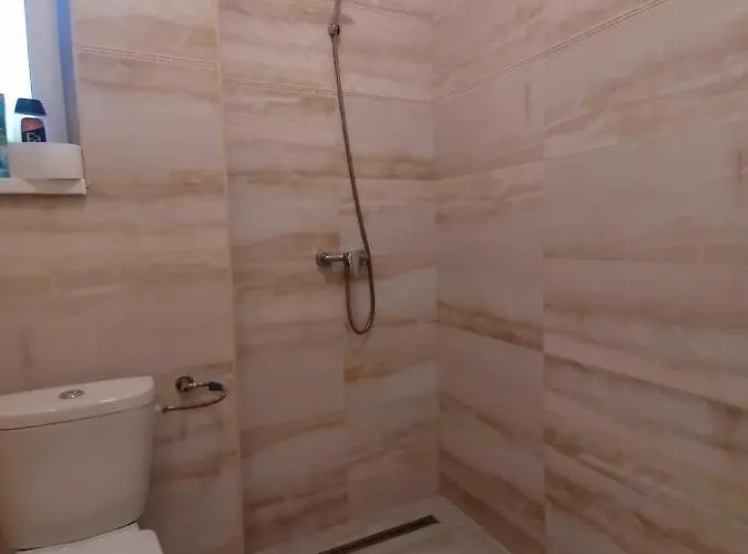 - Heart Of - Sector 1 - New Renovated - Open Space Lejlighed *